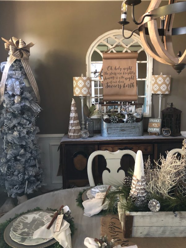 Christmas Home Tour, a little buffalo check and a whole lot of festive ...