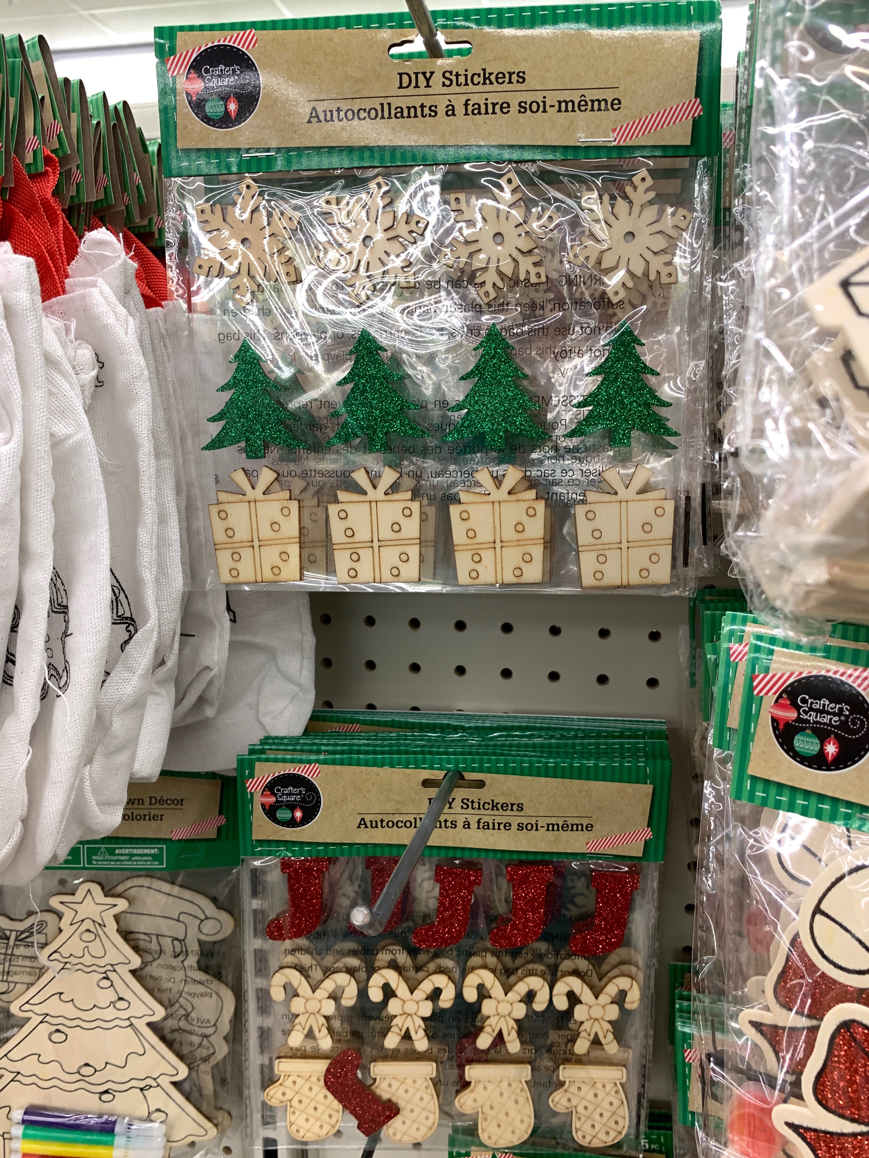 10 Best Dollar Tree Christmas Craft items to buy this year! Wilshire