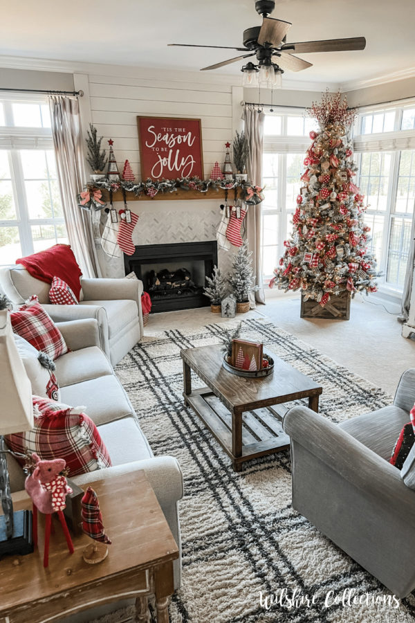 Festive Christmas living room decor using red and white! - Wilshire ...