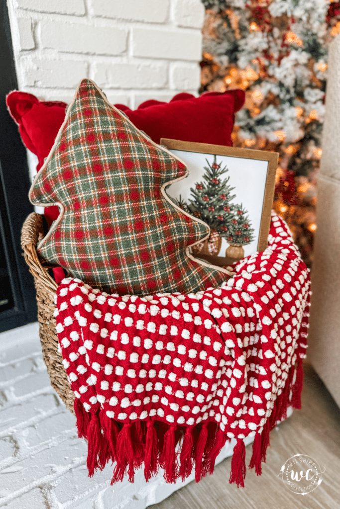 Traditional Christmas decorating ideas 